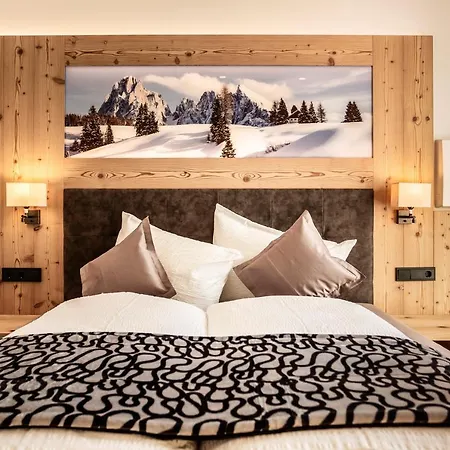 Luxury Plazola Aparthotel